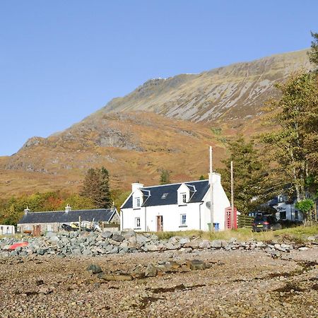Shore Cottage Arnisdale Exteriér fotografie